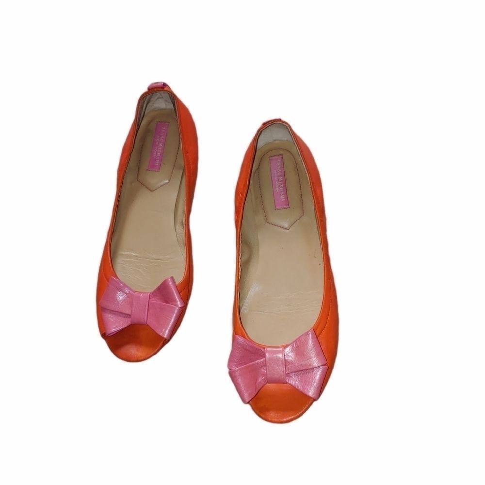 ISAAC MIZRAHI FLAT SHOES